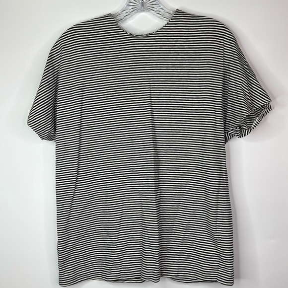 Vintage Robbie Sport Black White Striped Tshirt Size Small USA - Picture 1 of 7